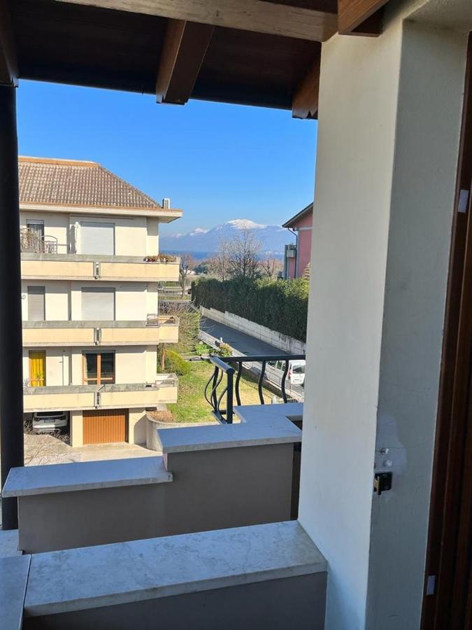 Vittoria Al Lago Lägenhet Desenzano del Garda Exteriör bild